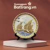 Đĩa Trang Trí Thuận Buồm Xuôi Gió Đắp Nổi Dát Vàng Men Trắng XG-DC02 - Ảnh đại diện